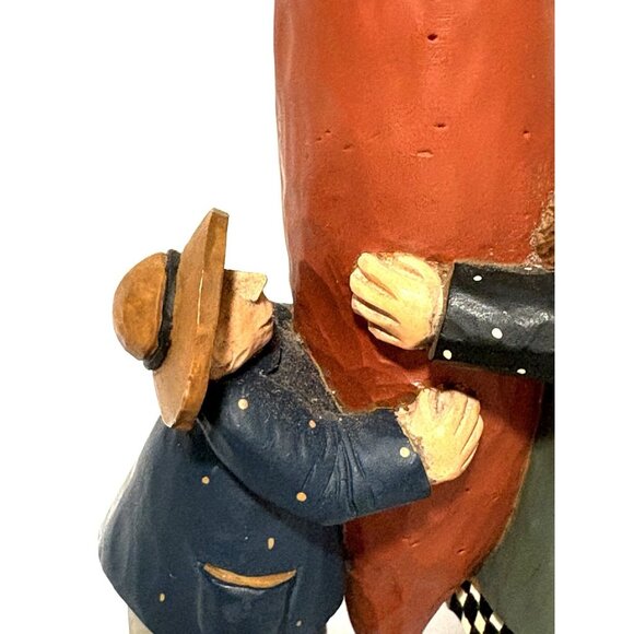 Williraye Studios 2000 Retired Girl w Crow & Man Holding a Carrot Candleholder - Picture 7 of 8